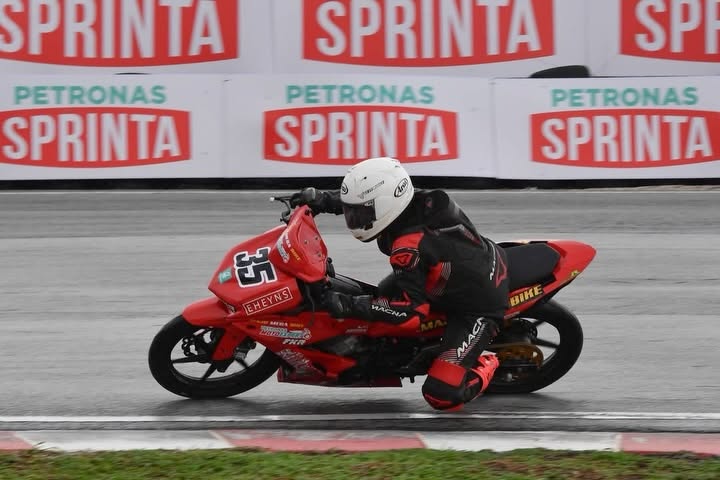 Motor